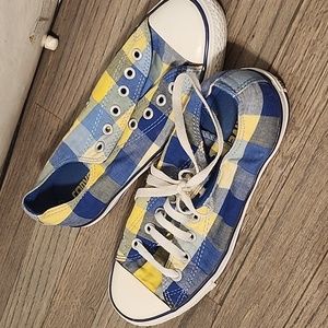 Converse size 8 blue and yellow